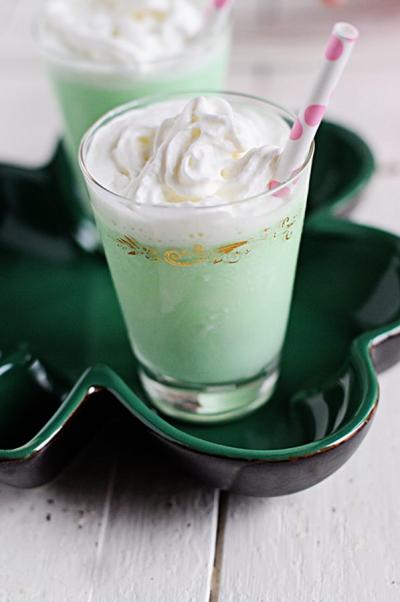 Grasshopper Ice Cream Cocktail